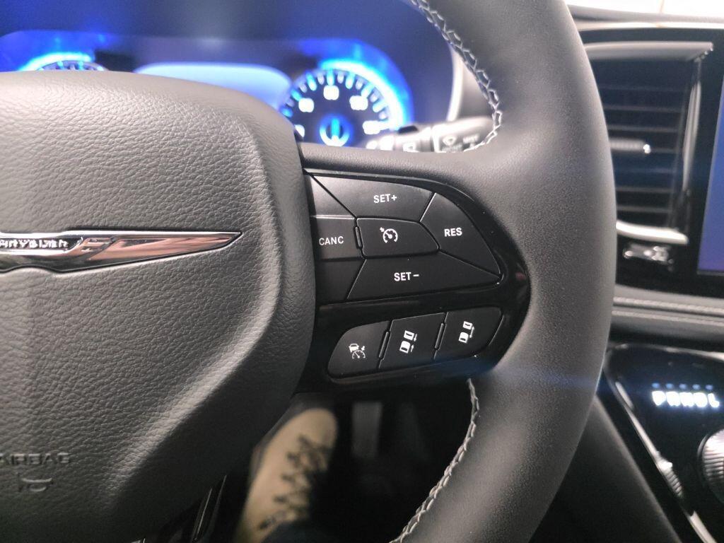 new 2026 Chrysler Pacifica car, priced at $44,972