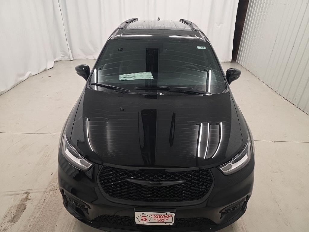 new 2026 Chrysler Pacifica car, priced at $44,972