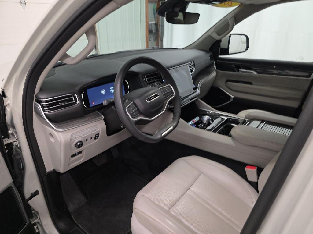 used 2022 Jeep Wagoneer car, priced at $40,916
