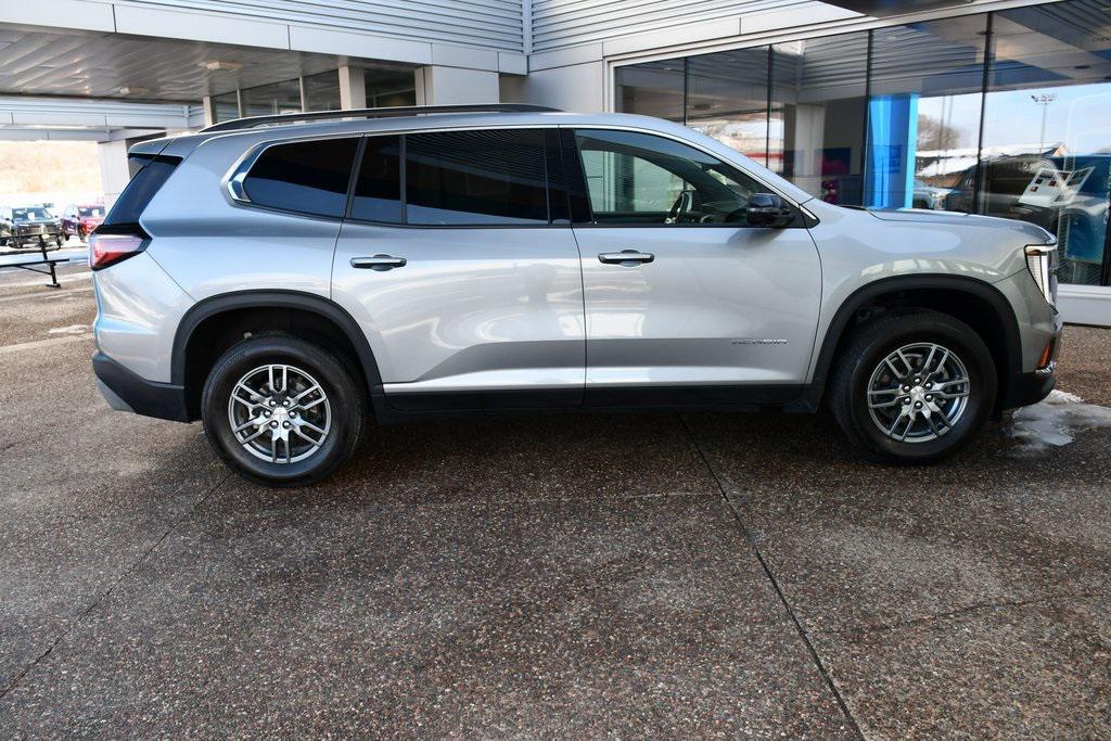 used 2025 GMC Acadia car, priced at $34,399