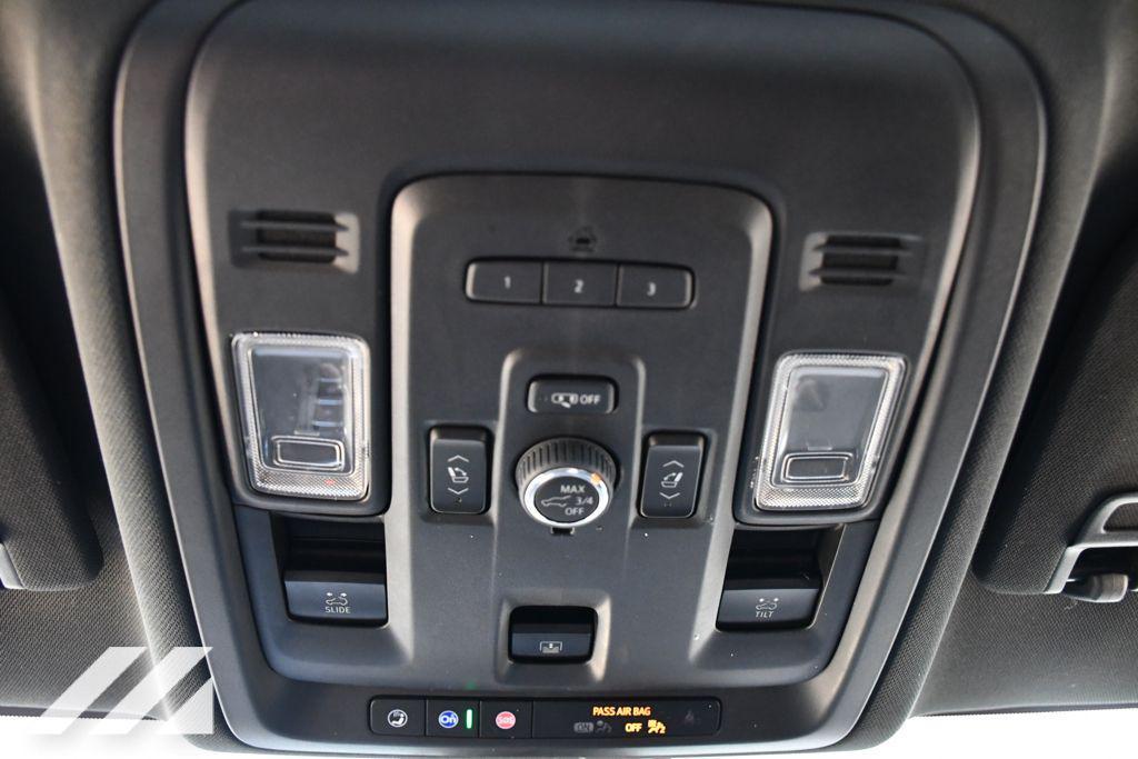 used 2022 Chevrolet Suburban car, priced at $51,098