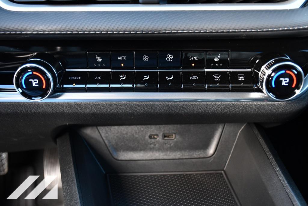 new 2026 Chevrolet Equinox car, priced at $33,464