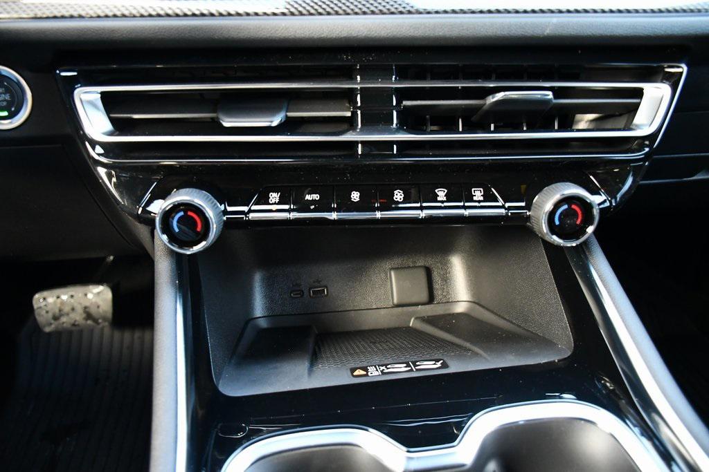 new 2026 Chevrolet Traverse car, priced at $57,480