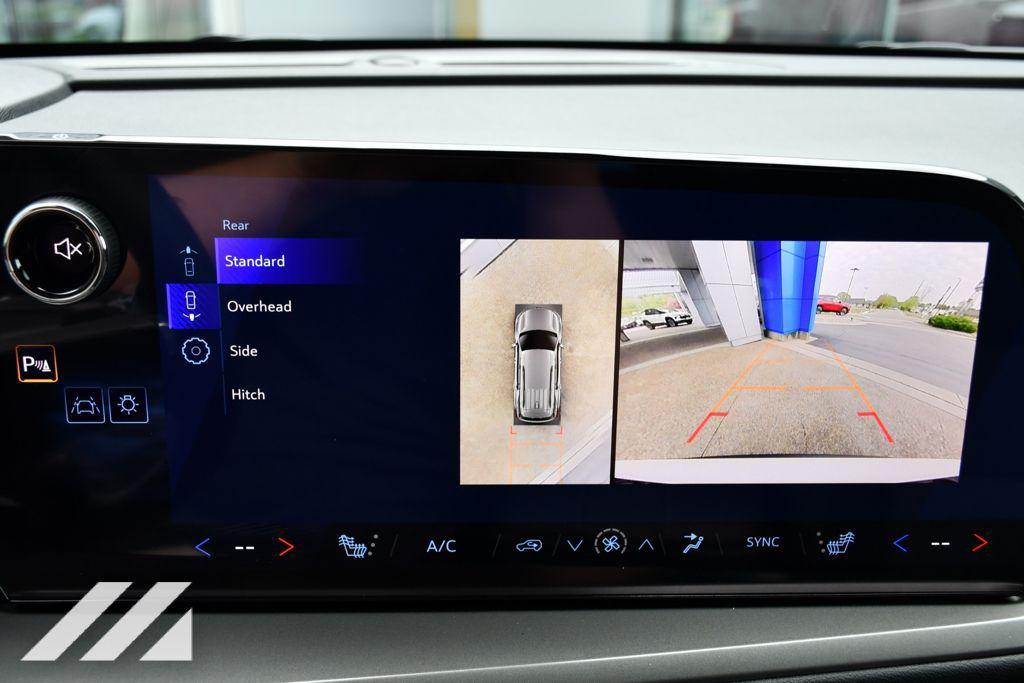 new 2026 Chevrolet Traverse car, priced at $45,664