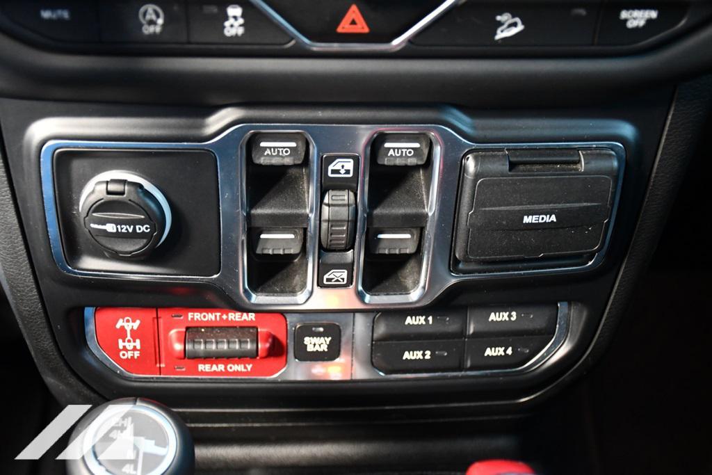 used 2019 Jeep Wrangler Unlimited car, priced at $27,542