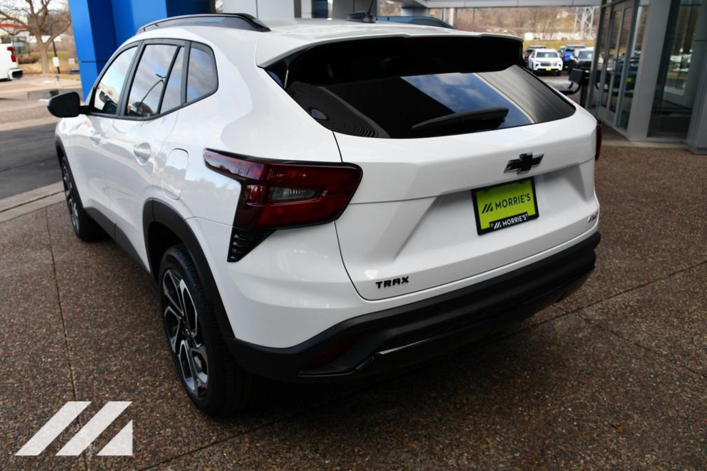 used 2025 Chevrolet Trax car, priced at $21,612