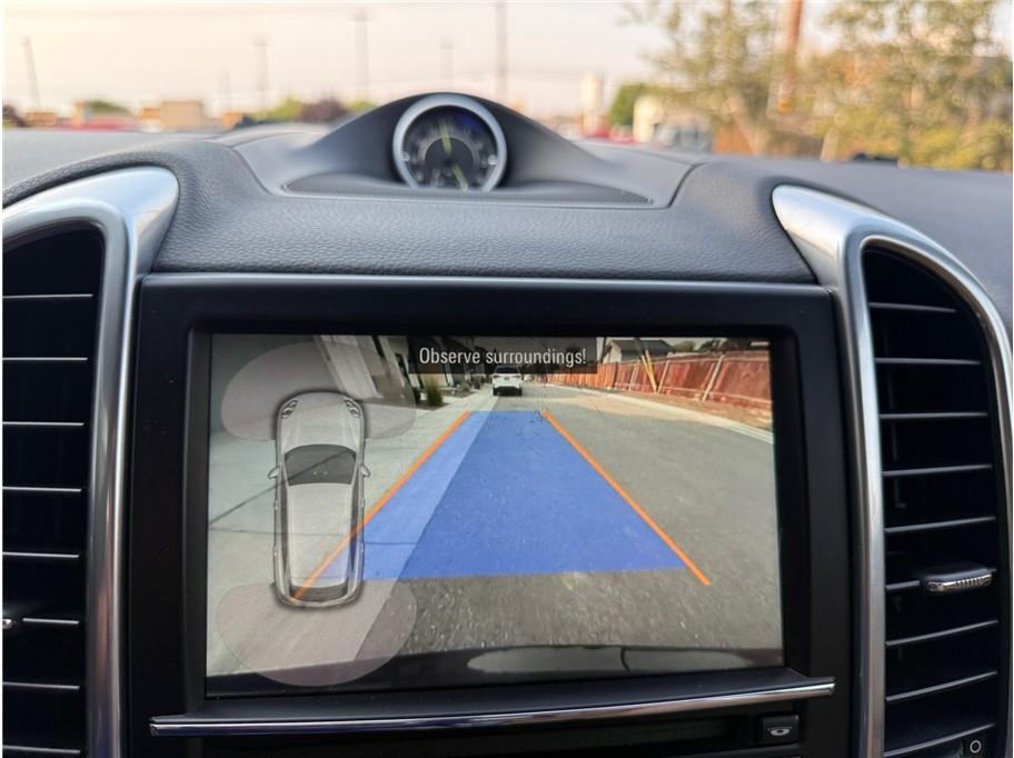 2016 Black Porsche Cayenne