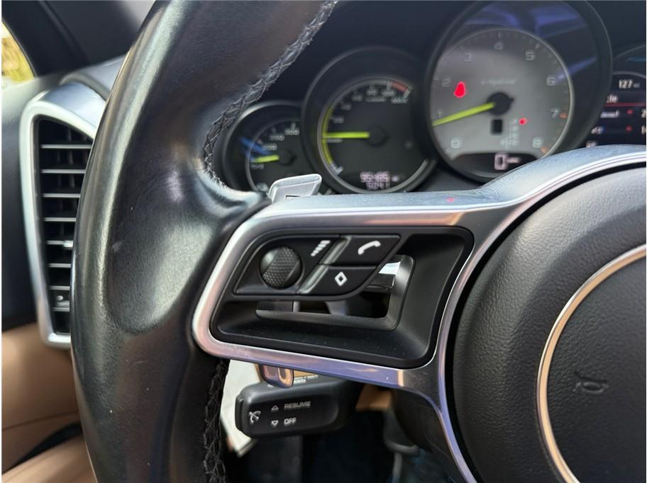 2016 Black Porsche Cayenne