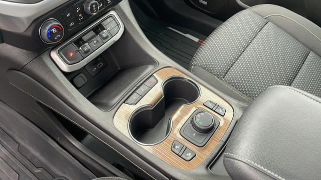 used 2023 GMC Acadia car, priced at $32,995