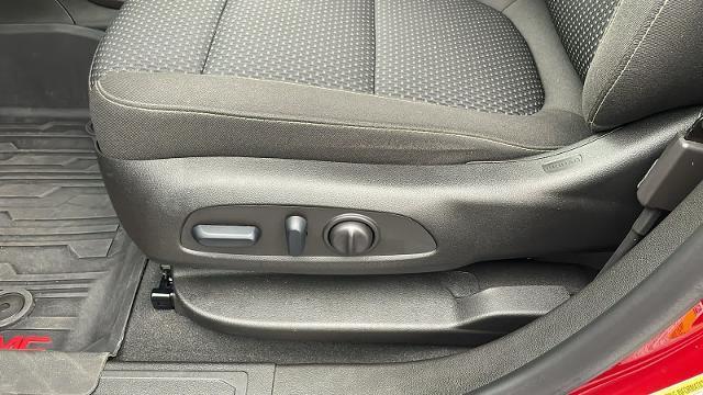 used 2023 GMC Acadia car, priced at $32,995