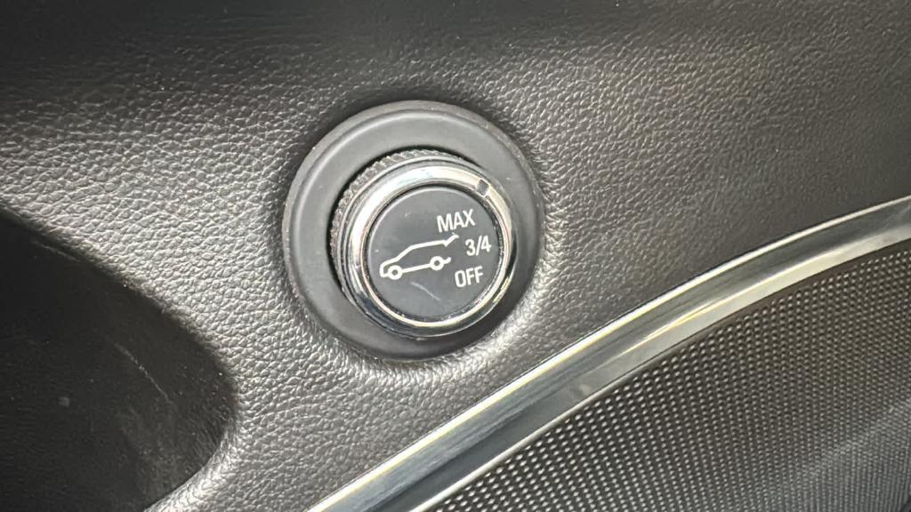 used 2023 Buick Enclave car, priced at $35,294
