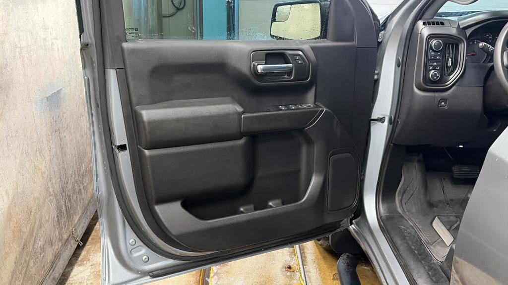 used 2023 Chevrolet Silverado 1500 car, priced at $32,995