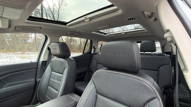 used 2023 GMC Acadia car, priced at $30,995