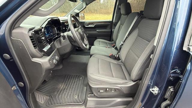 used 2022 Chevrolet Silverado 1500 car, priced at $39,995