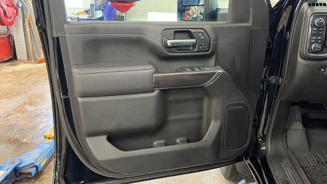 used 2022 Chevrolet Silverado 2500 car, priced at $50,995