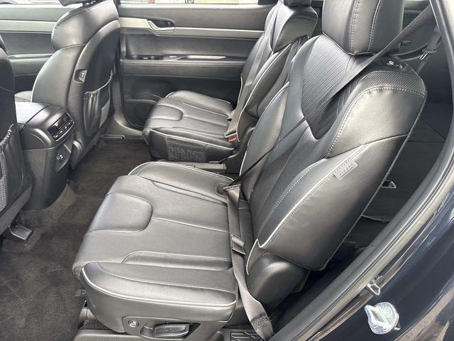 used 2025 Hyundai Palisade car, priced at $35,090