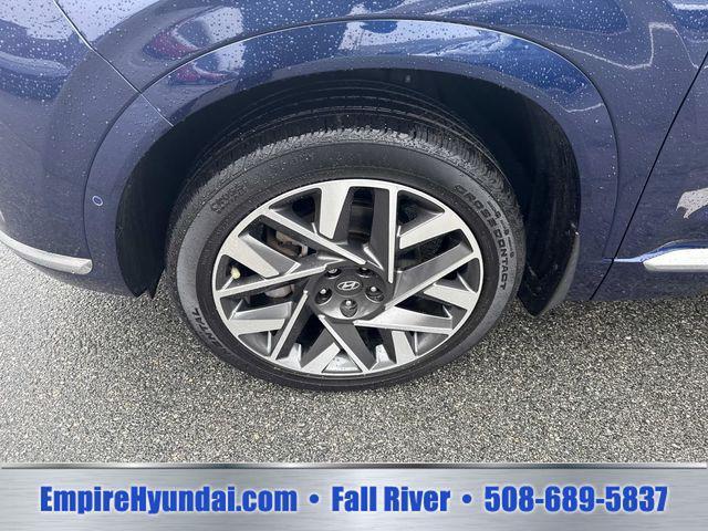 used 2023 Hyundai Santa Fe car, priced at $31,385