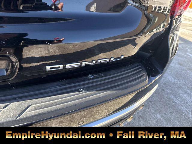 used 2023 GMC Yukon XL car, priced at $61,590