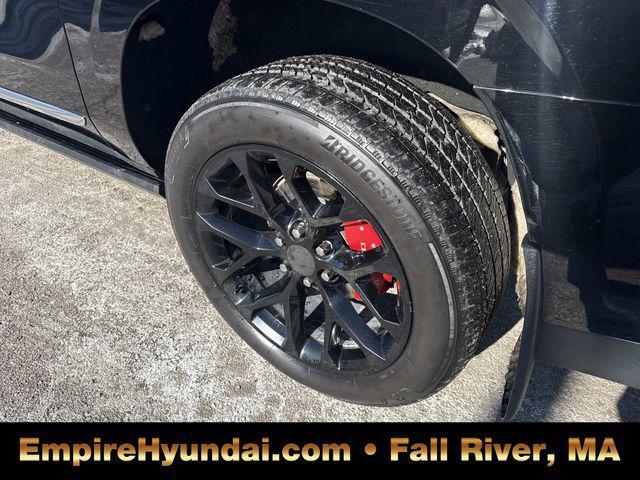 used 2023 GMC Yukon XL car, priced at $61,590