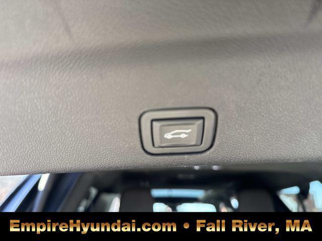 used 2023 GMC Yukon XL car, priced at $61,590