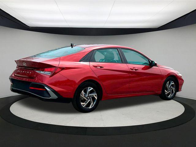 new 2024 Hyundai Elantra car, priced at $23,015