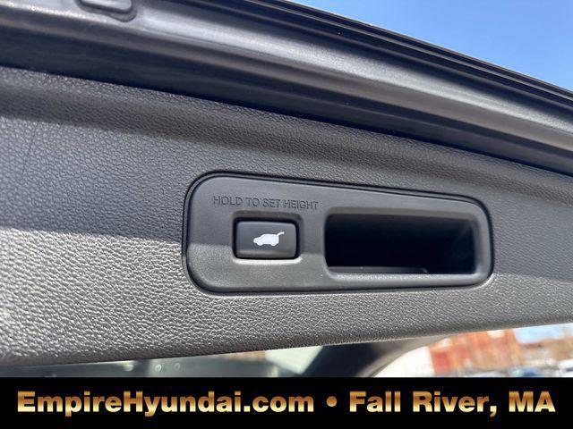 used 2024 Honda Odyssey car, priced at $31,490