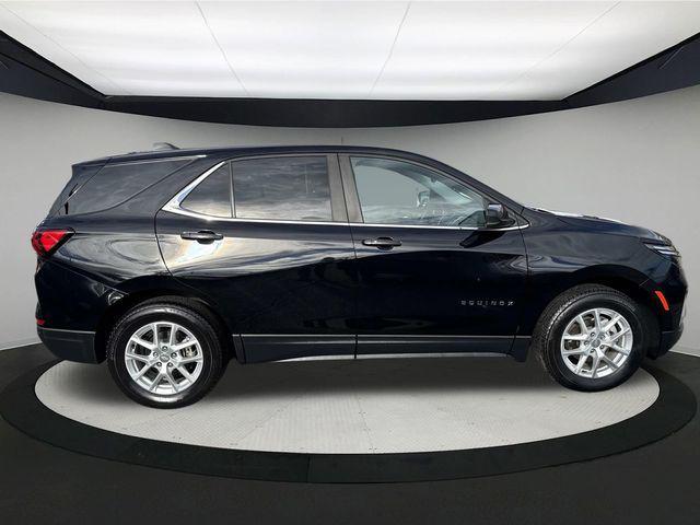 used 2022 Chevrolet Equinox car, priced at $20,490