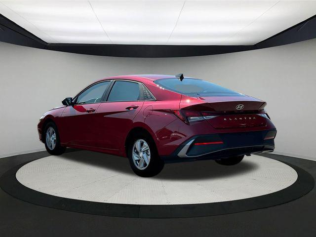 new 2025 Hyundai Elantra car, priced at $21,091