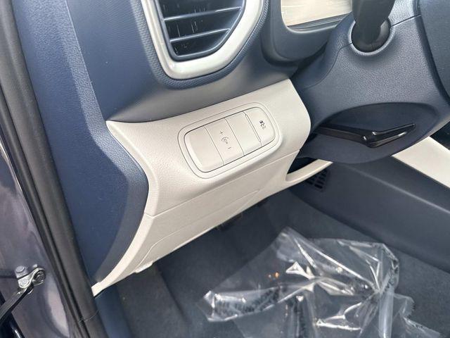 used 2023 Hyundai Venue car, priced at $19,190