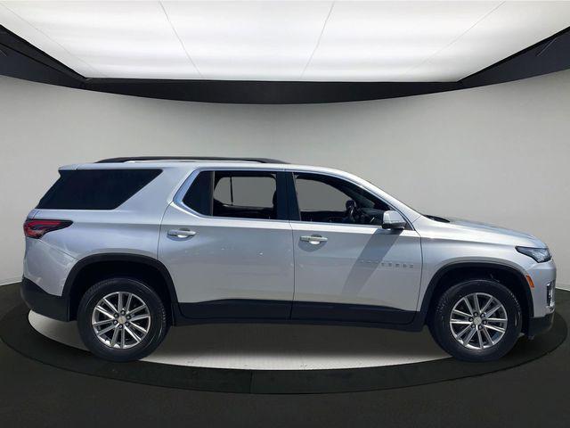 used 2022 Chevrolet Traverse car, priced at $27,090