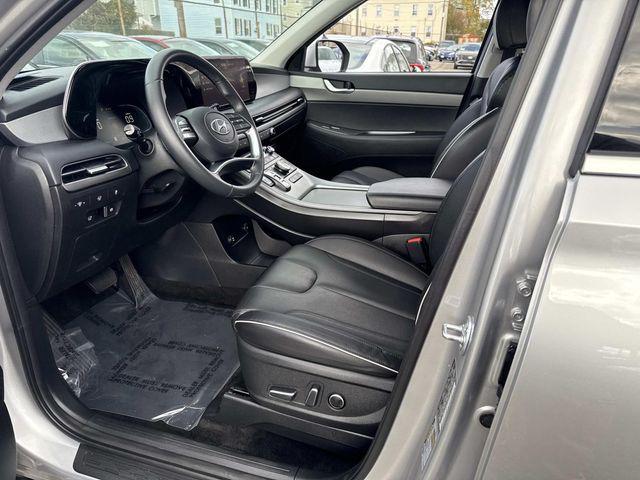 used 2025 Hyundai Palisade car, priced at $33,390