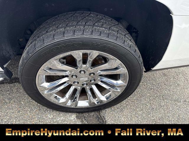 used 2020 Cadillac Escalade car, priced at $34,390