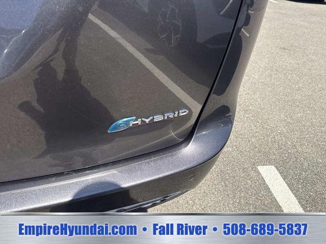 used 2023 Chrysler Pacifica Hybrid car, priced at $25,585