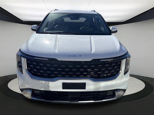 used 2025 Kia Carnival Hybrid car, priced at $41,690