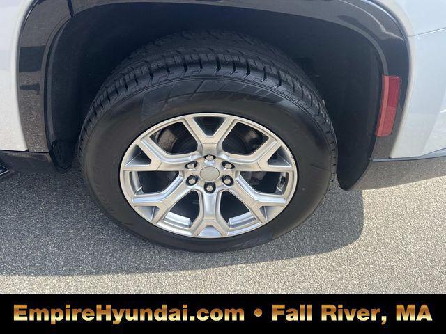 used 2022 Jeep Wagoneer car, priced at $35,790