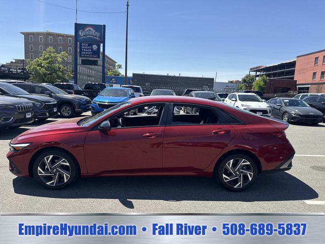 used 2025 Hyundai Elantra car, priced at $20,985