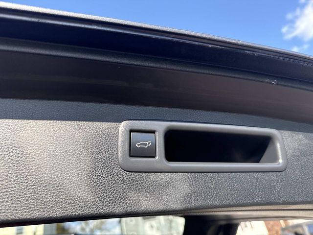 used 2023 Toyota Highlander car, priced at $36,390