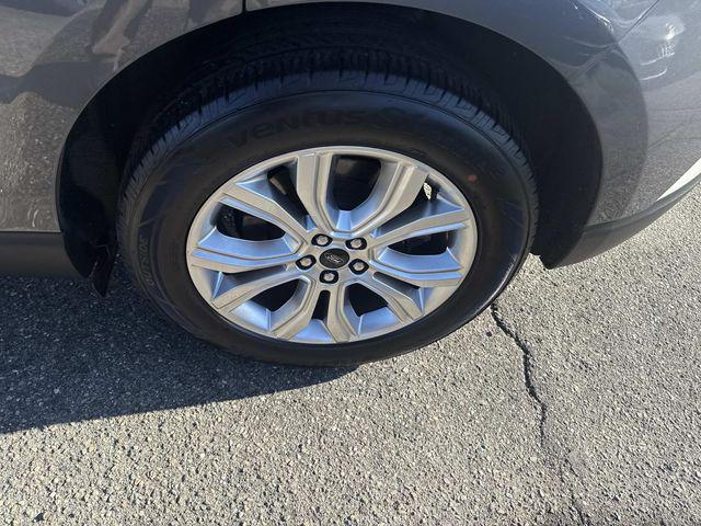 used 2024 Ford Edge car, priced at $20,990