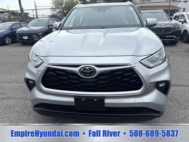 used 2020 Toyota Highlander car, priced at $27,685