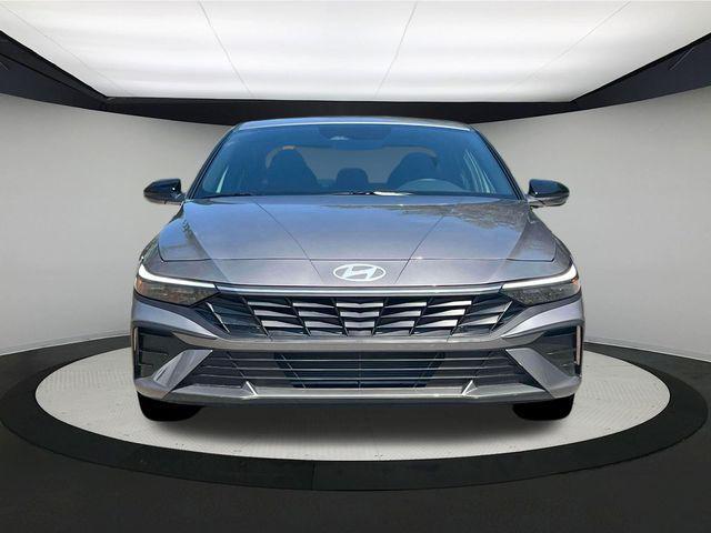 new 2025 Hyundai Elantra car, priced at $21,768