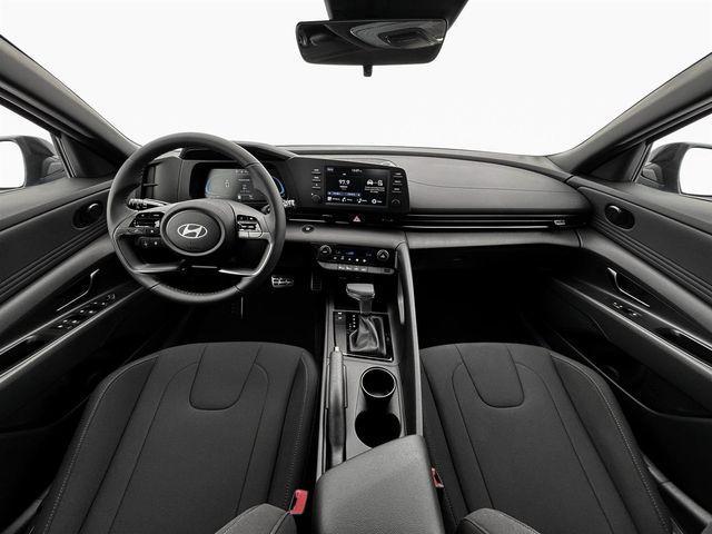 new 2025 Hyundai Elantra car, priced at $21,768