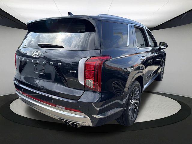 used 2024 Hyundai Palisade car, priced at $38,890