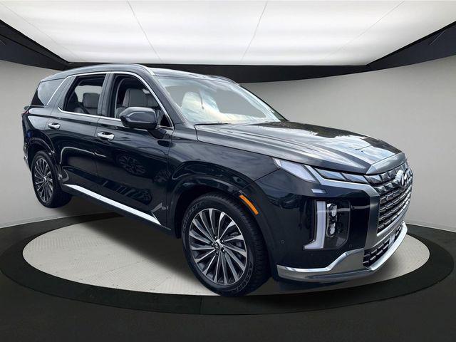used 2024 Hyundai Palisade car, priced at $38,890