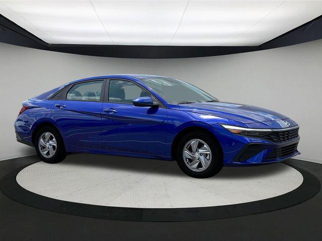 new 2025 Hyundai Elantra car, priced at $20,122