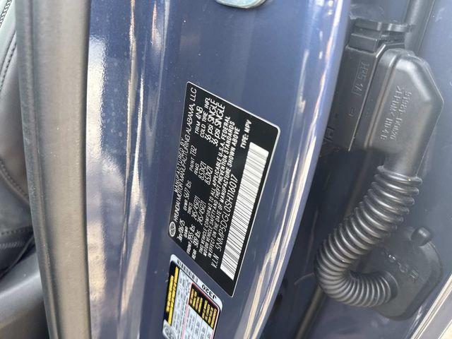 used 2025 Hyundai Santa Fe car, priced at $38,990