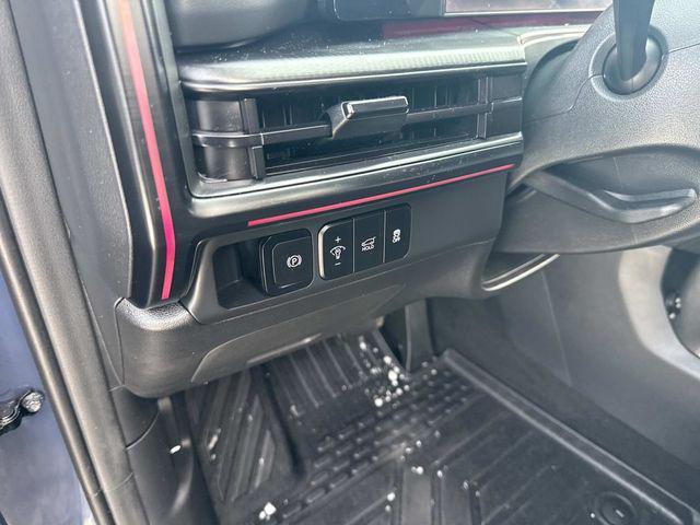 used 2025 Hyundai Santa Fe car, priced at $38,990