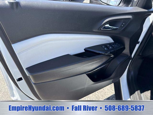 used 2025 Chevrolet Trax car, priced at $22,585