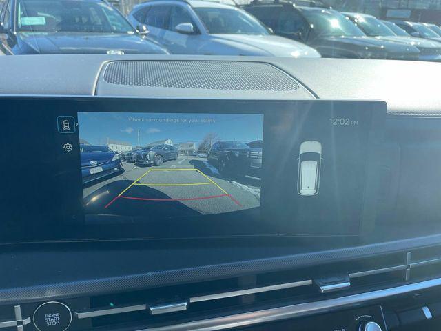 new 2025 Hyundai Santa Fe car, priced at $35,638