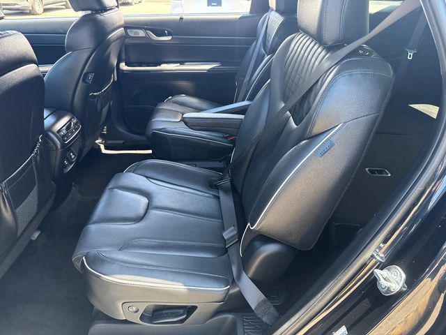 used 2024 Hyundai Palisade car, priced at $37,290