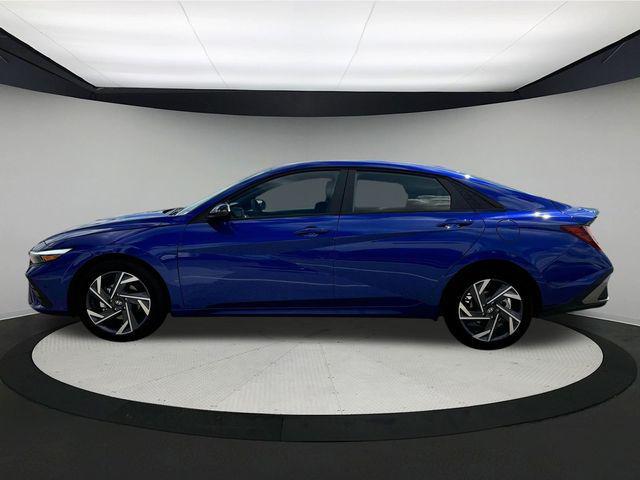 new 2025 Hyundai Elantra car, priced at $21,656